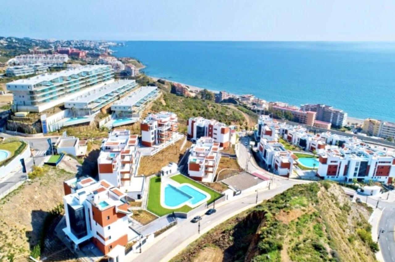 Modern Apartment-Sea View Fuengirola Esterno foto